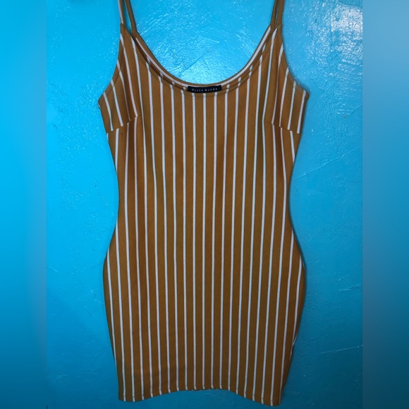 S/M Yellow mustard short mini dress - Picture 2 of 3